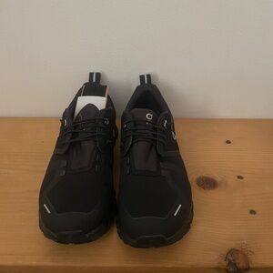 On Running Black Cloud 5 Waterproof